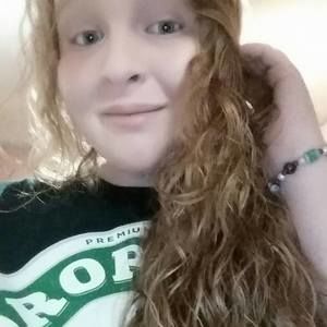 Meet your Posher, Caitlin